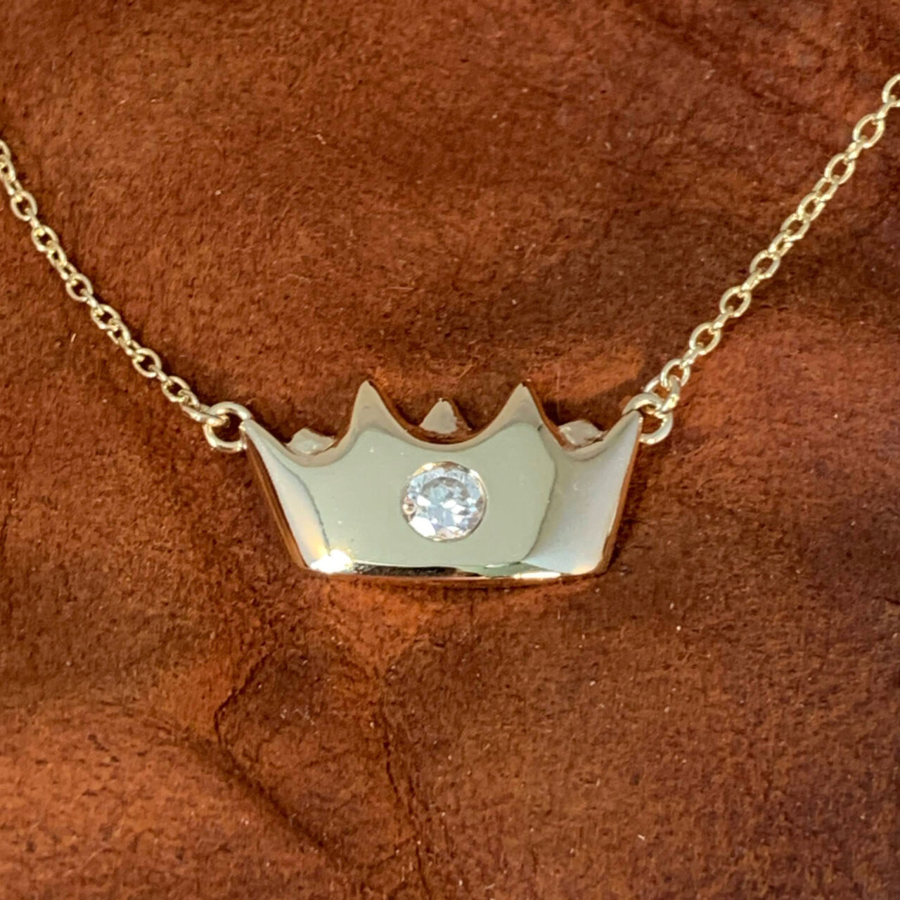 Fine Jewelry 14ky Diamond Crown Necklace