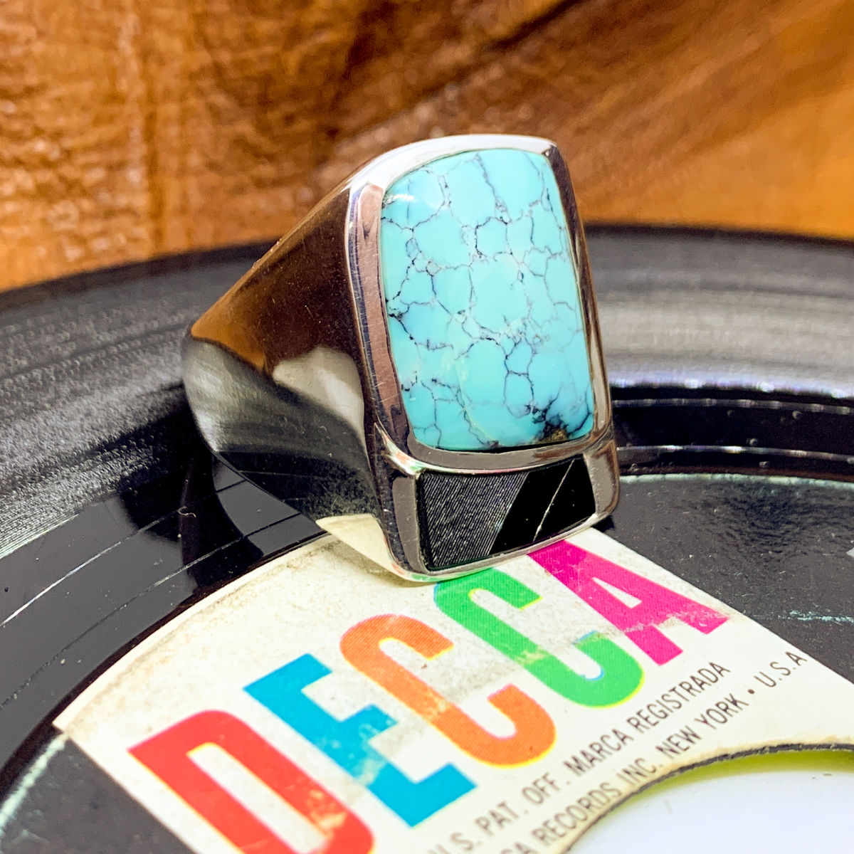 Fine jewelry incorporating vinyl